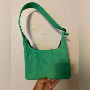 BAGGU mini nylon shoulder bag in aloe